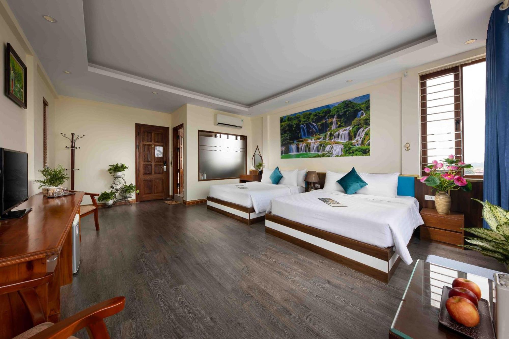 Viet Village Airport Hotel & Restaurants 하노이 외부 사진
