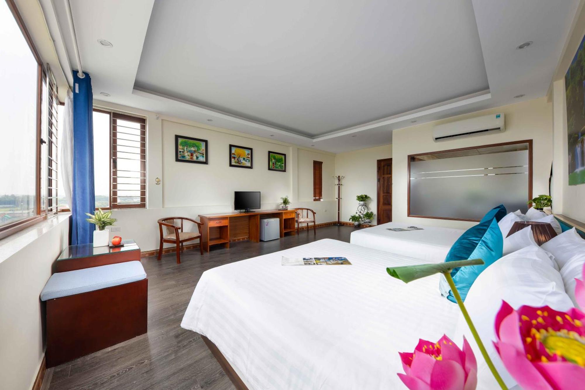 Viet Village Airport Hotel & Restaurants 하노이 외부 사진